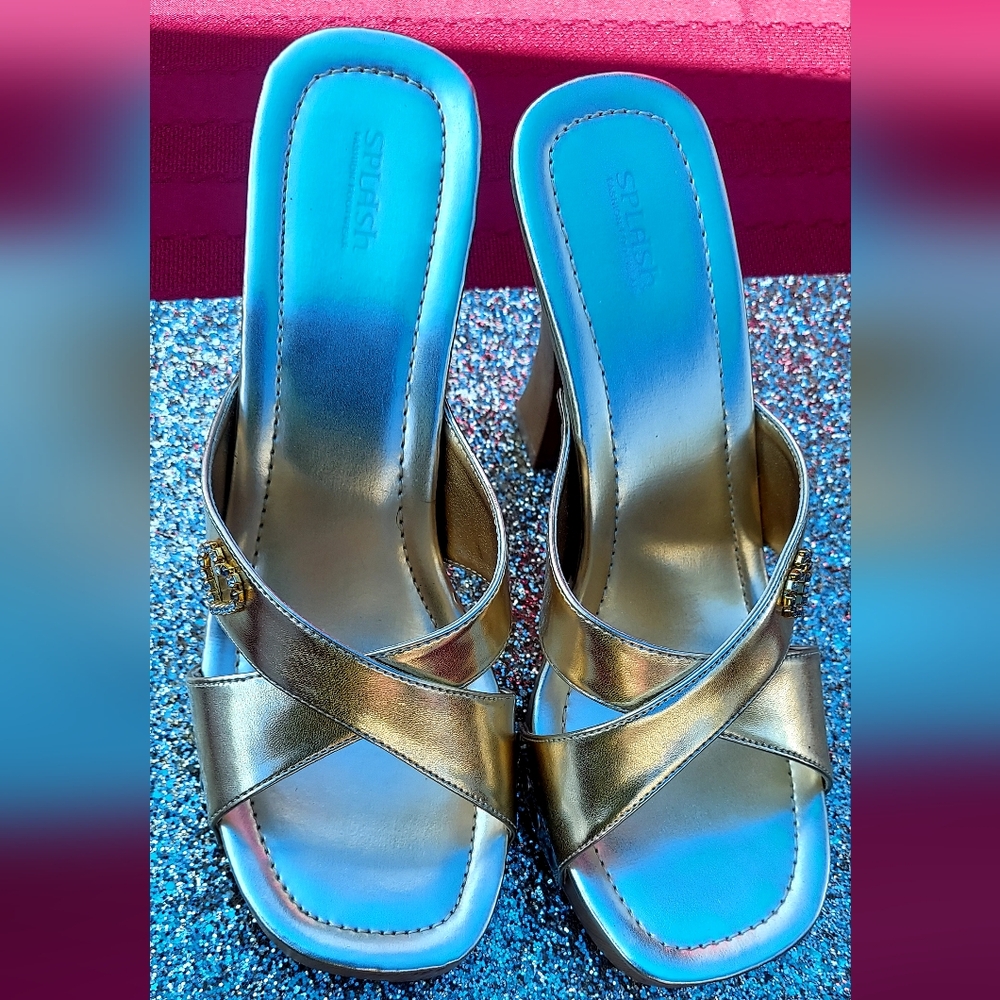 New Splash Flirty-09X Gold Open Toe/Open Back Sandels